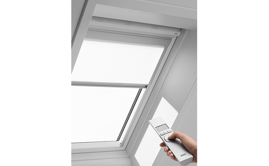 Рулонная штора с электроприводом VELUX RМL 4000 М08, 78*140